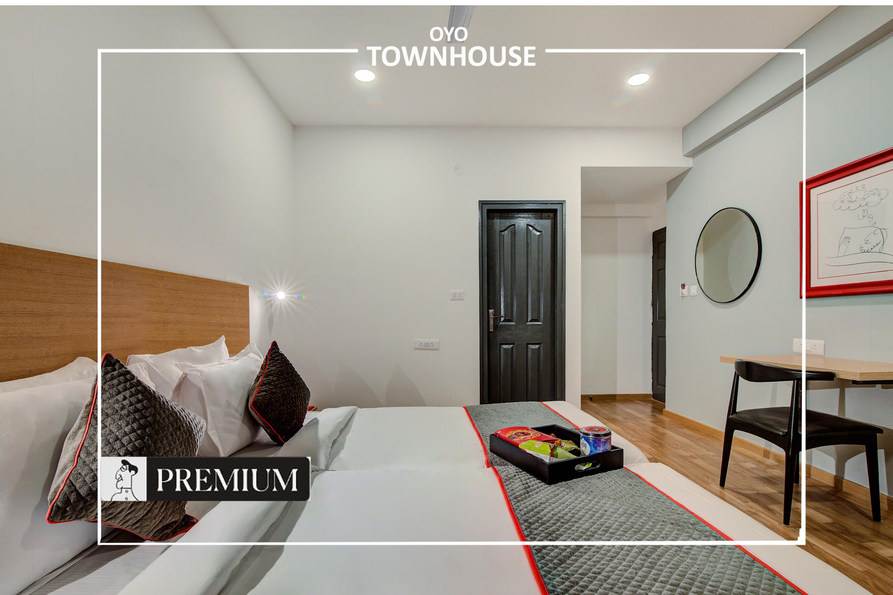 Townhouse 076 Hebbal Hotel Bangalore Exterior photo