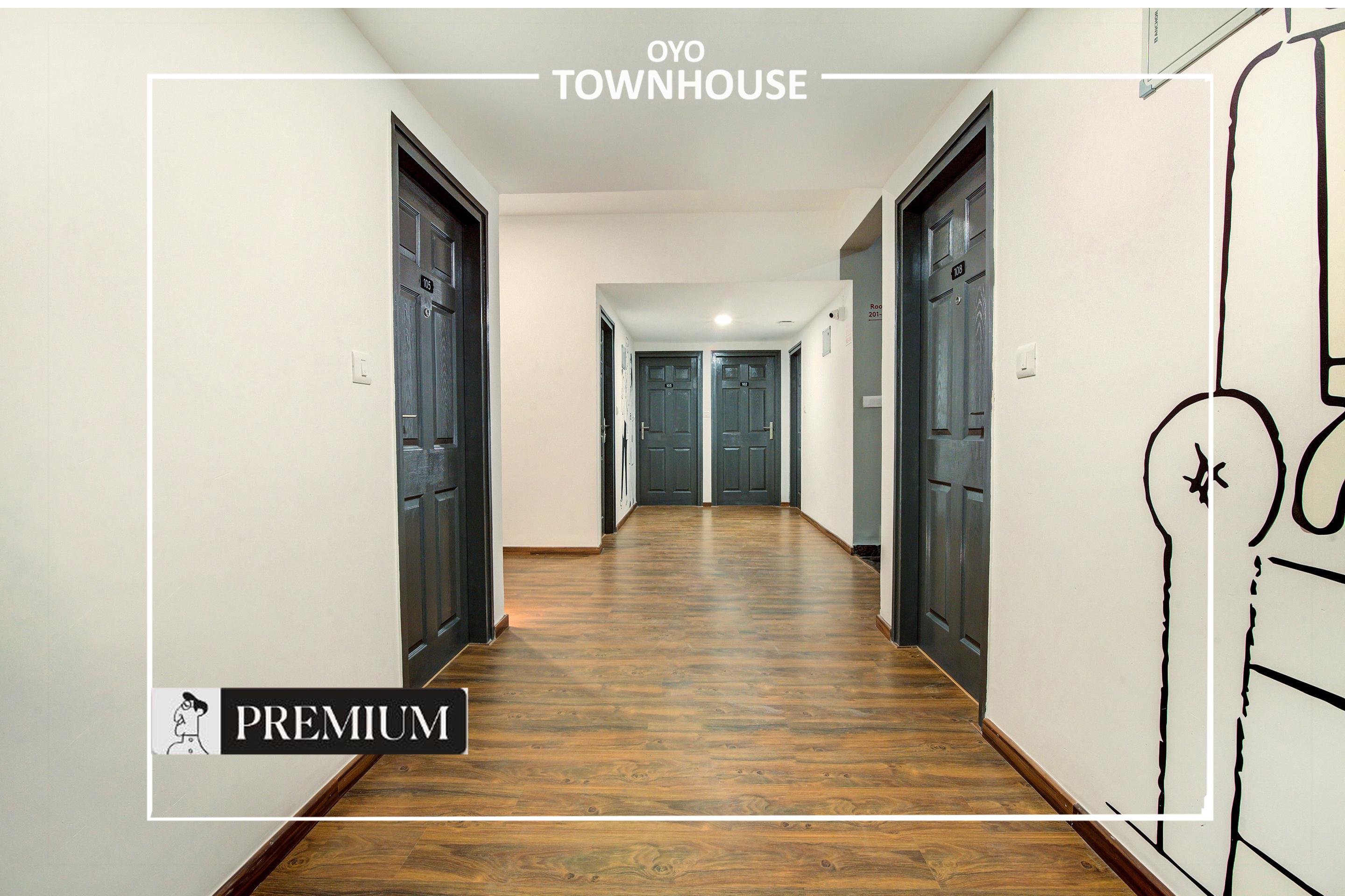 Townhouse 076 Hebbal Hotel Bangalore Exterior photo